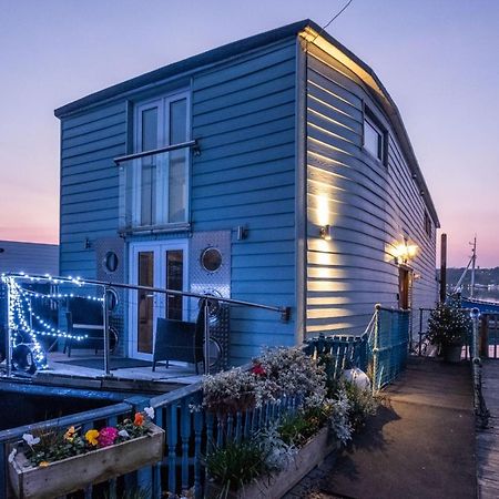 Bed and Breakfast Houseboat Harbourside View Newport  Exterior foto
